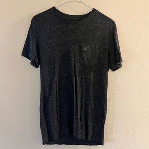 American Eagle basic shirt